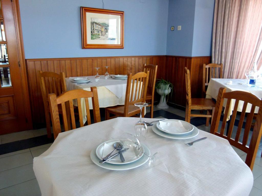 Hostal Chiquin Tapia De Casariego Kültér fotó